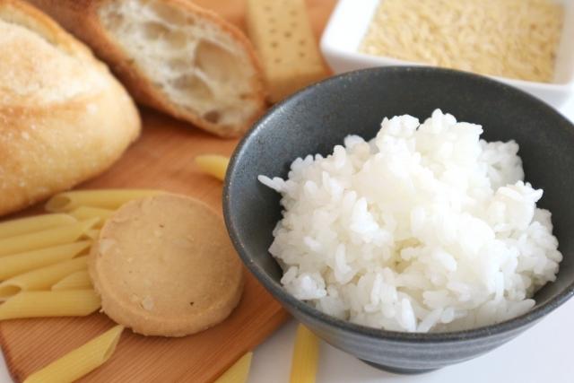 炭水化物 糖質 ご飯 パン パスタ